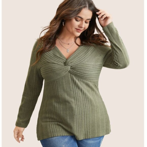 BloomChic Tops - BloomChic Plus size Plain Texture Twist Front Rib Knit T-shirt 3XL us 22